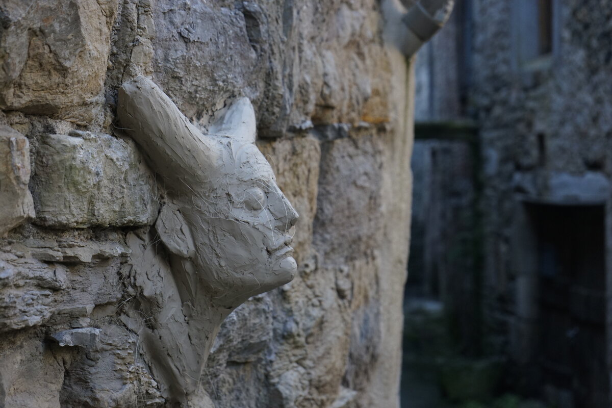 Semiostalgia P0006 — Sculpture détruite, Saint-Antonin-Noble-Val