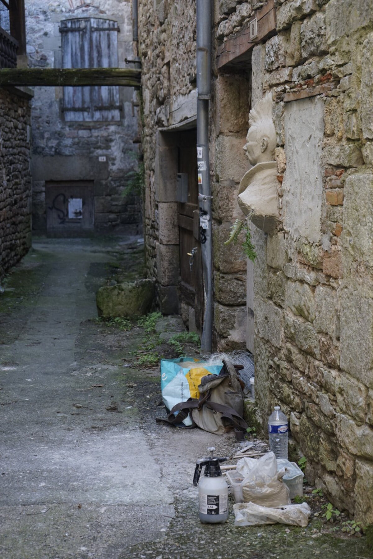 Semiostalgia P0007 — Atelier de sculpture, Saint-Antonin-Noble-Val
