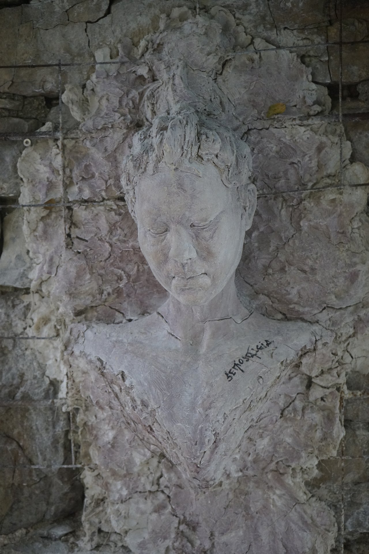 Retrait des sculptures Semiostalgia — documentation photographique, juillet 2026