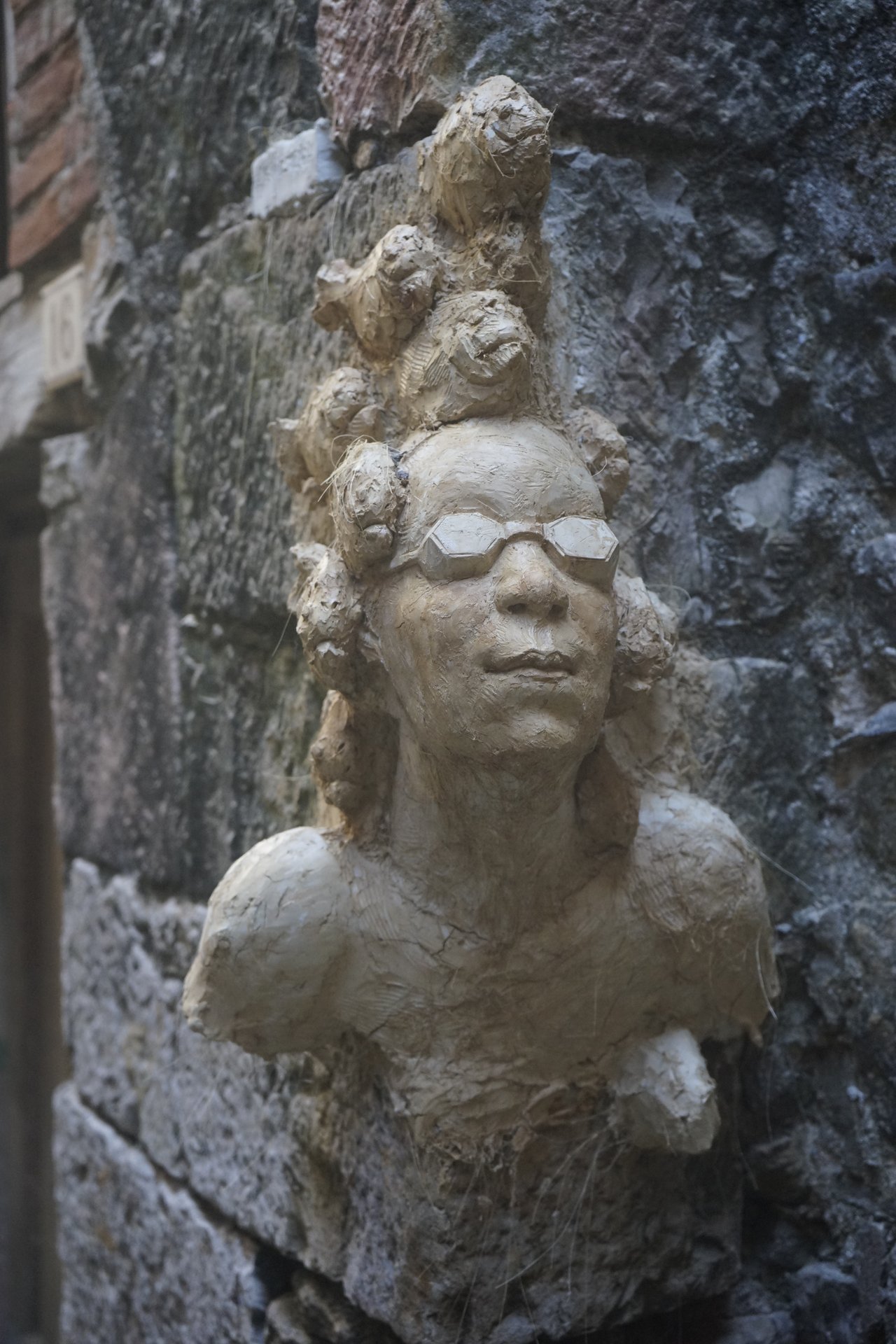 Retrait des sculptures Semiostalgia — documentation photographique, juillet 2026