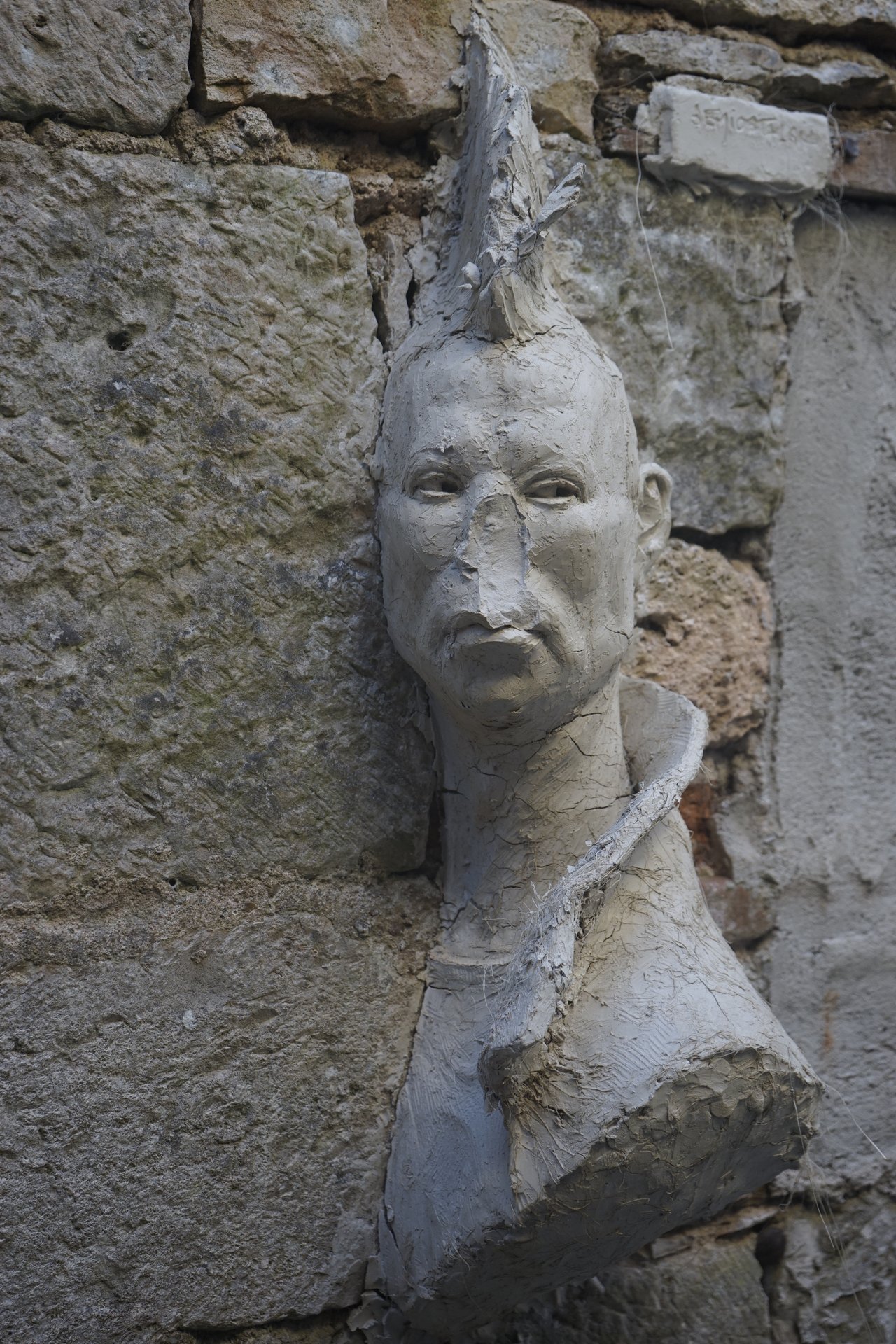 Retrait des sculptures Semiostalgia — documentation photographique, juillet 2026