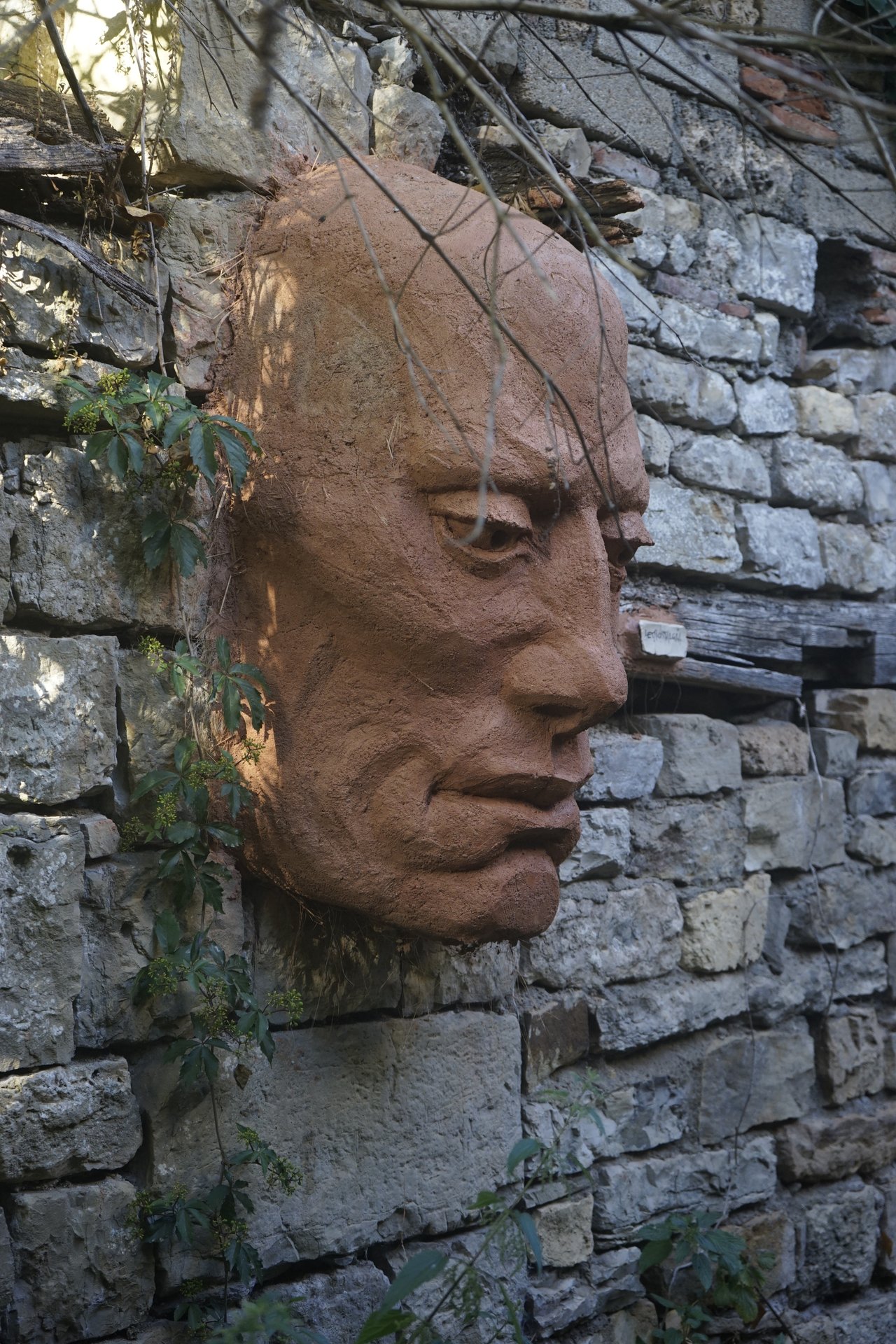 Retrait des sculptures Semiostalgia — documentation photographique, juillet 2026