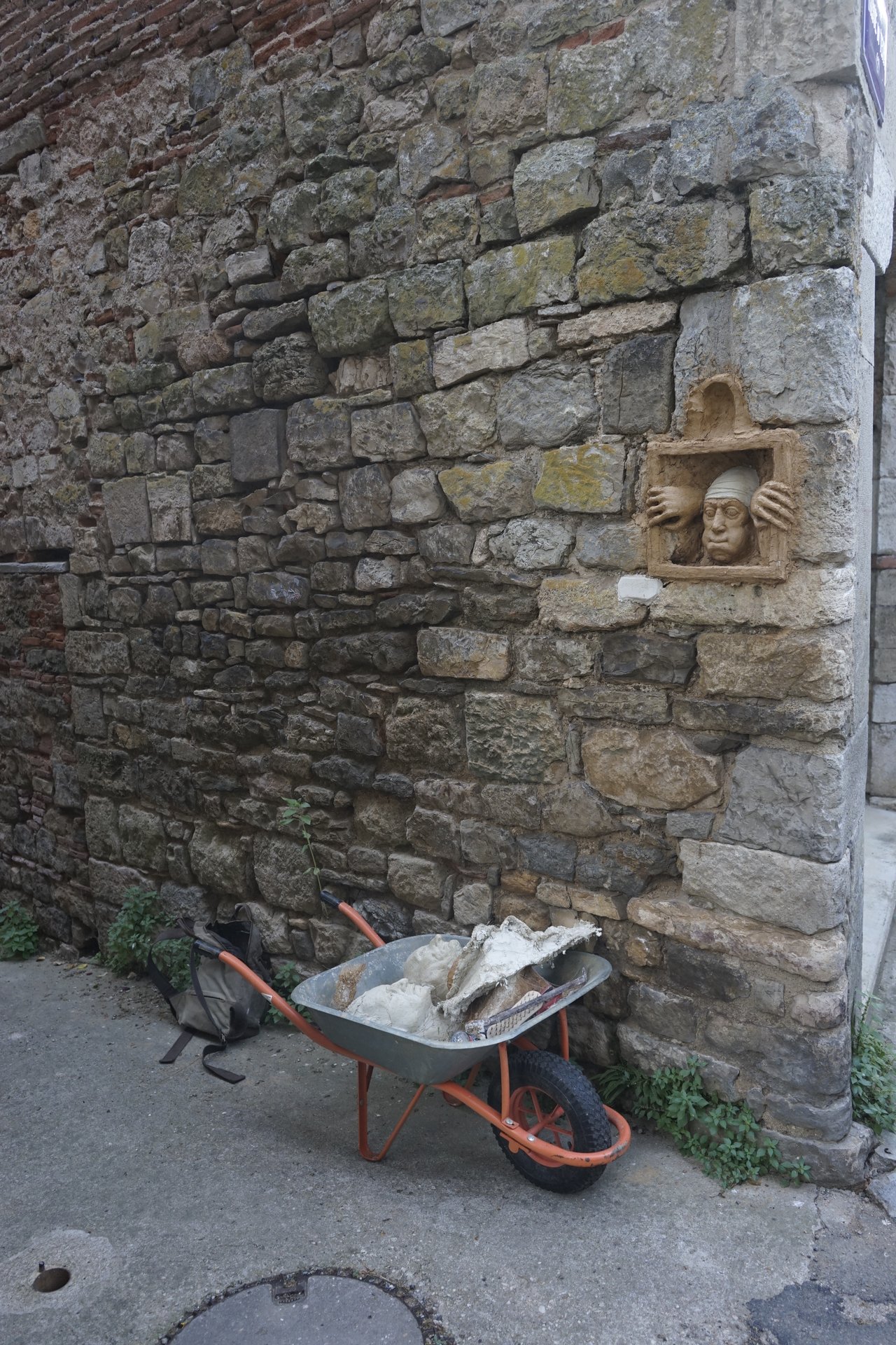 Retrait des sculptures Semiostalgia — documentation photographique, juillet 2026