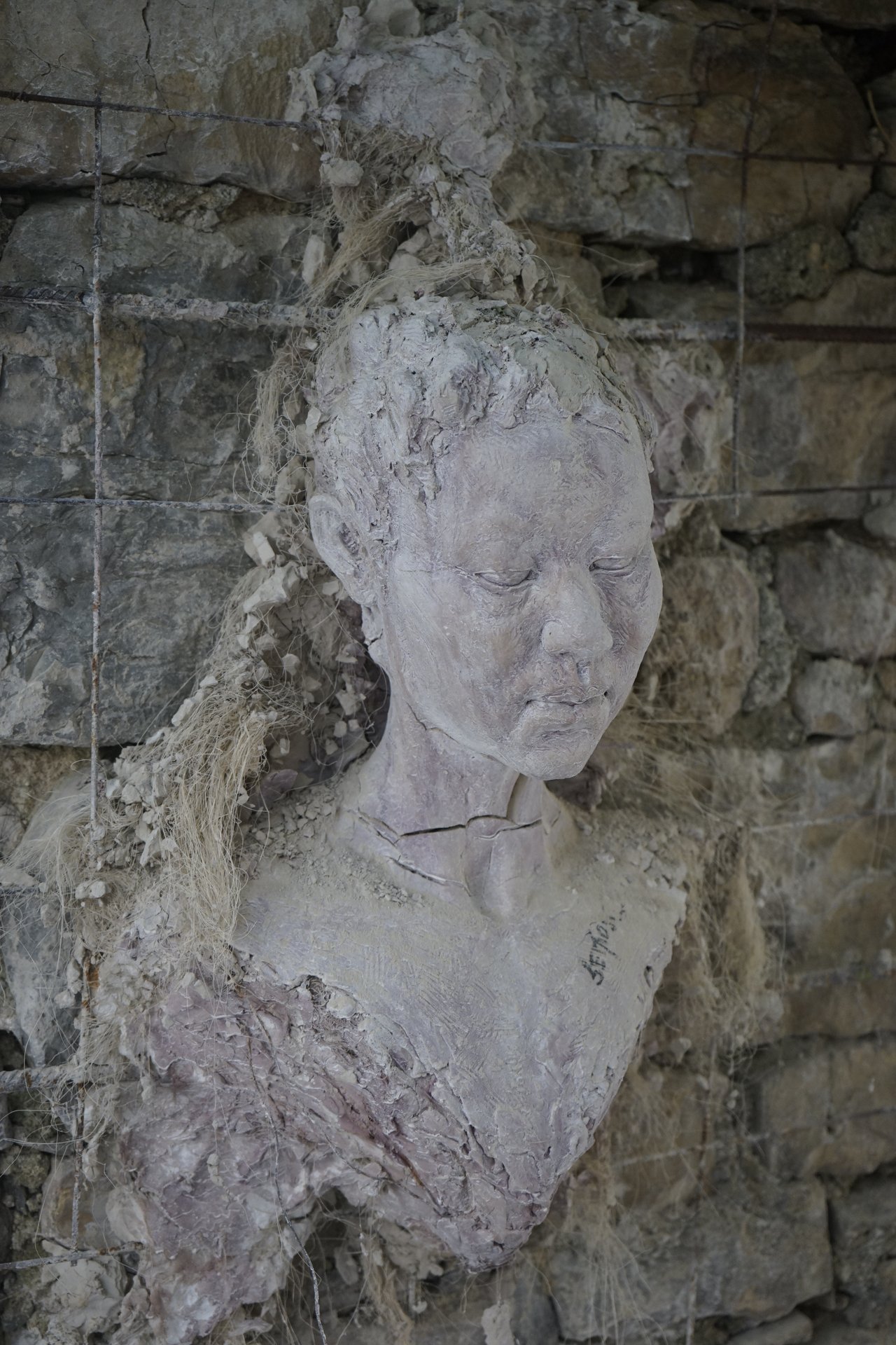 Retrait des sculptures Semiostalgia — documentation photographique, juillet 2026